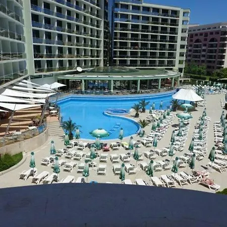 Victoria Palace Apartment Sunny Beach
